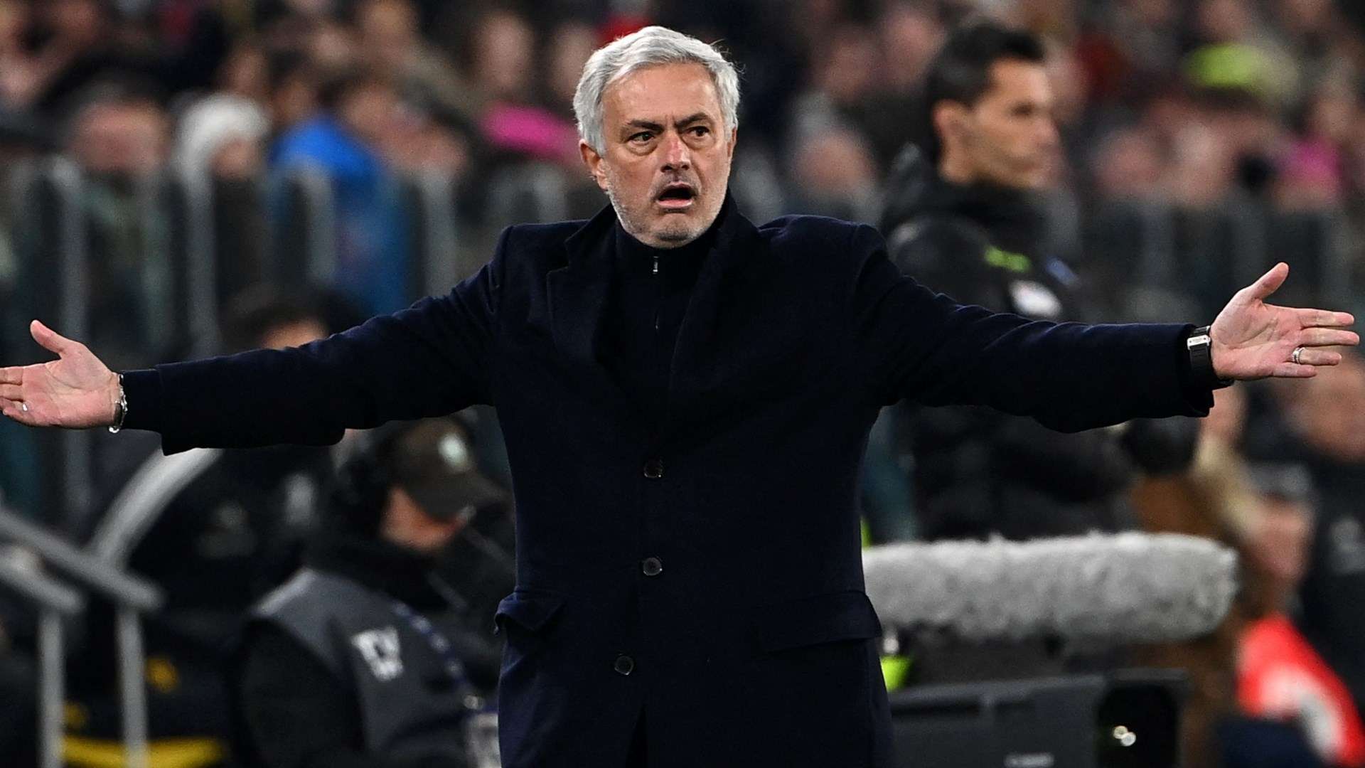 Jose Mourinho Roma 2023-24