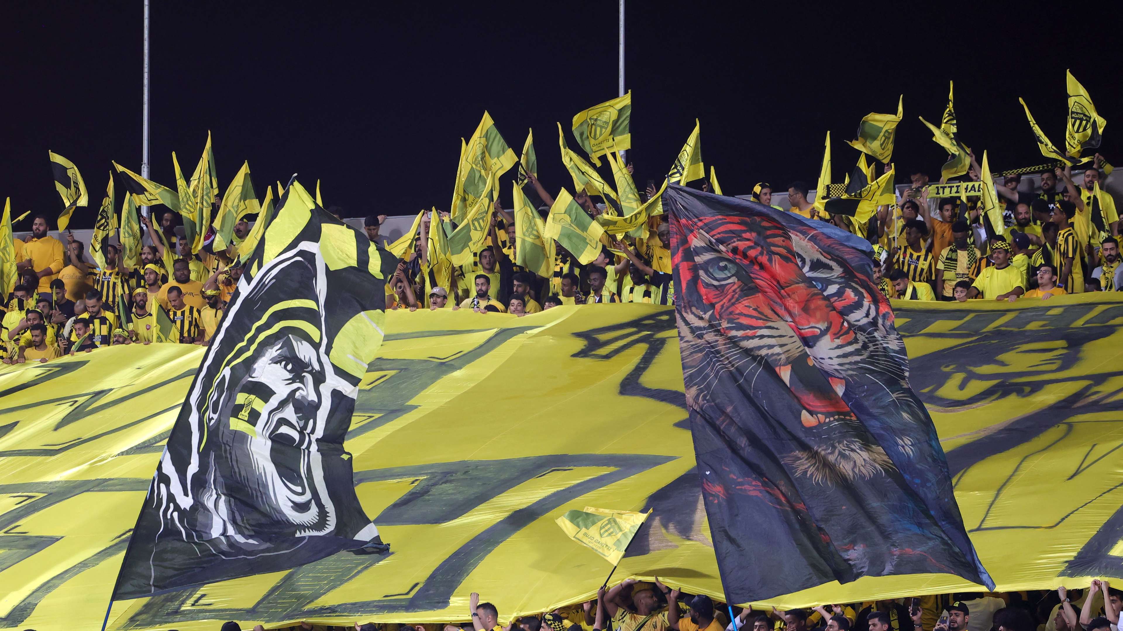 FBL-KSA-HILAL-ITTIHAD-FANS