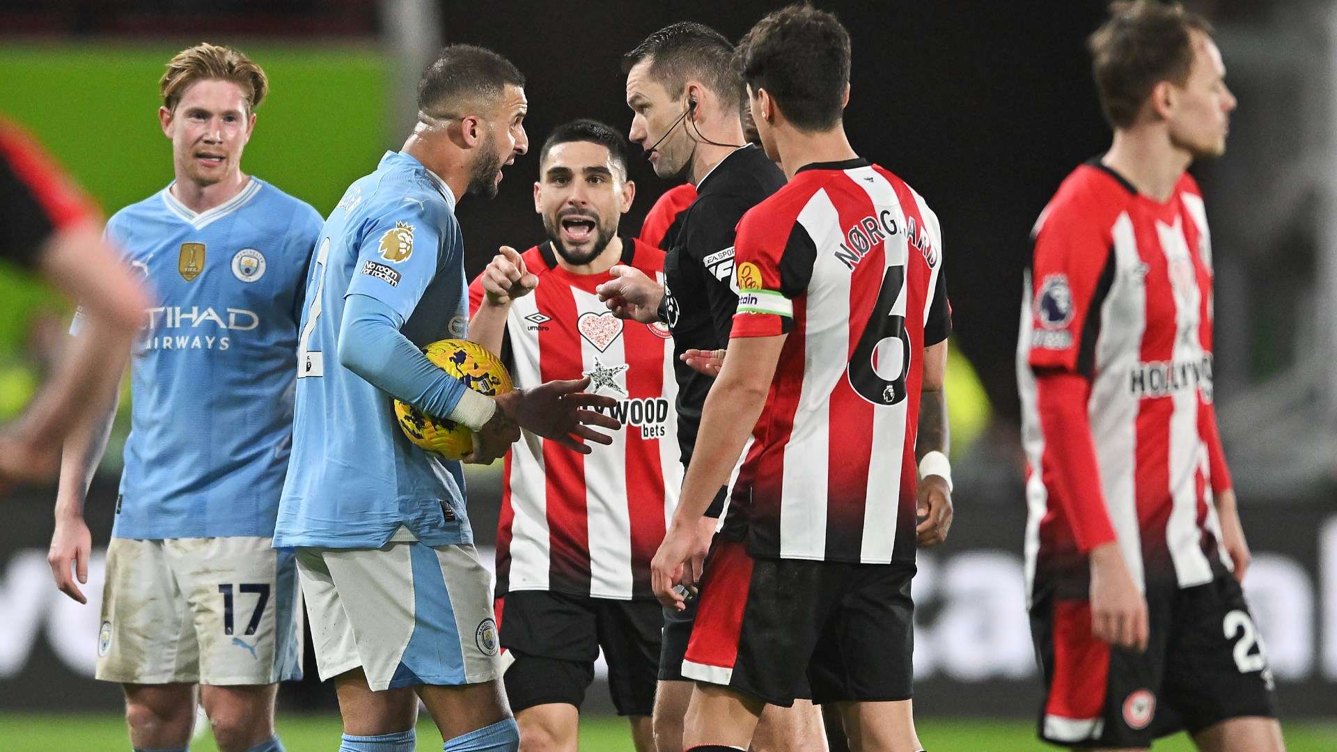 Walker-Maupay-Man-City-Brentford