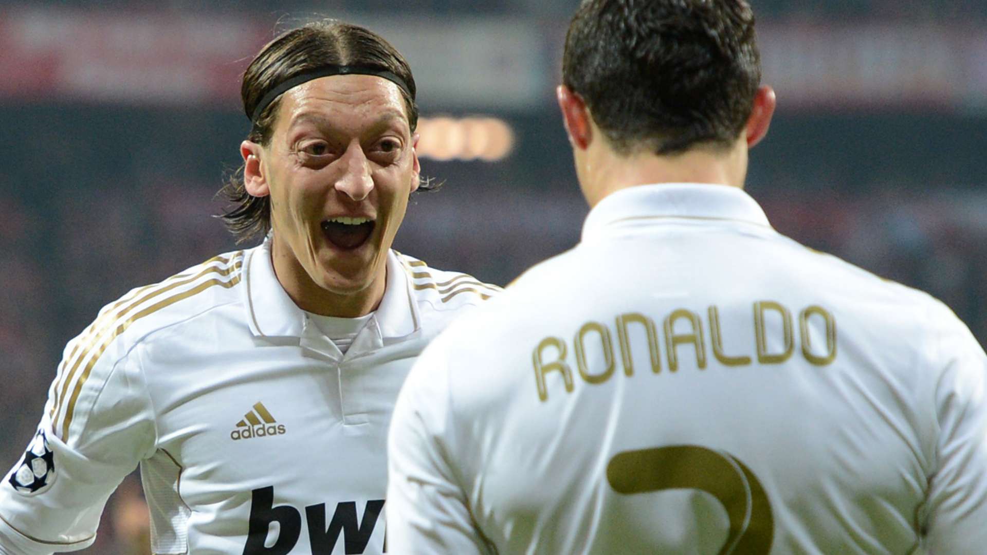 Mesut Ozil Cristiano Ronaldo