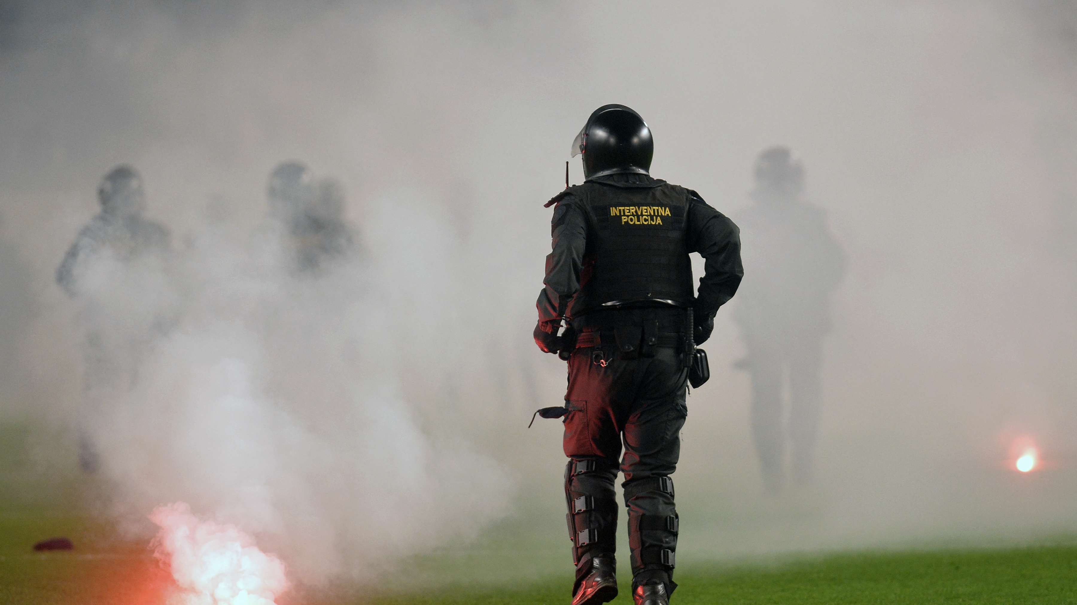 FBL-CRO-HAJDUK-DINAMO-VIOLENCE-ARREST