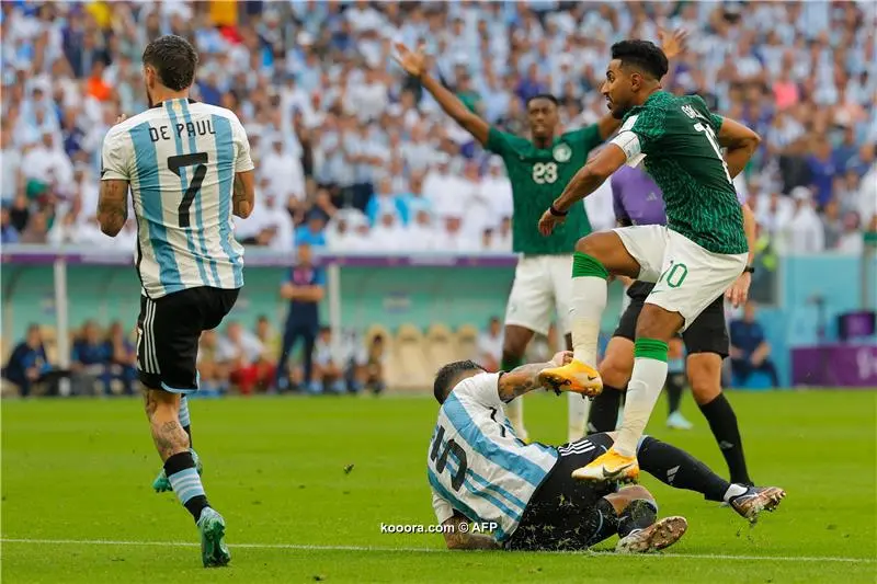 لماذا يطالب تياغو موتا يوفنتوس بمراقبة لاعب برشلونة؟ 