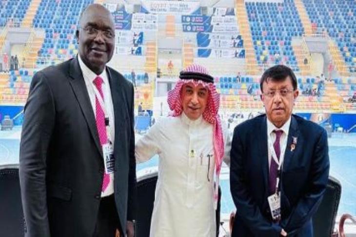 ريال مدريد يستعد لتجديد عقد لونين 