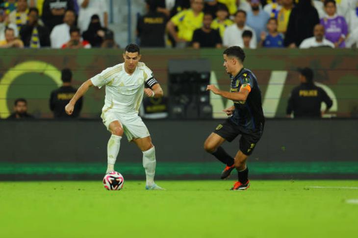 قرار هام من كاسترو قبل مواجهة النصر أمام الأهلي في الدوري السعودي 