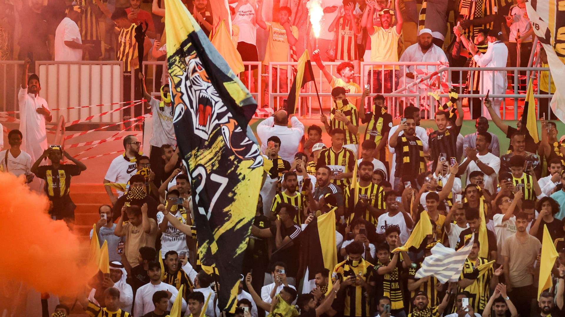 الاتحاد يُقرب الهلال من الفوز بصفقة الموسم السعودية | 