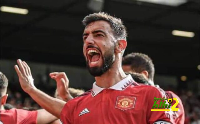 هل مالديني الرجل الأنسب لمنصب المدير الرياضي في الاتحاد؟ 