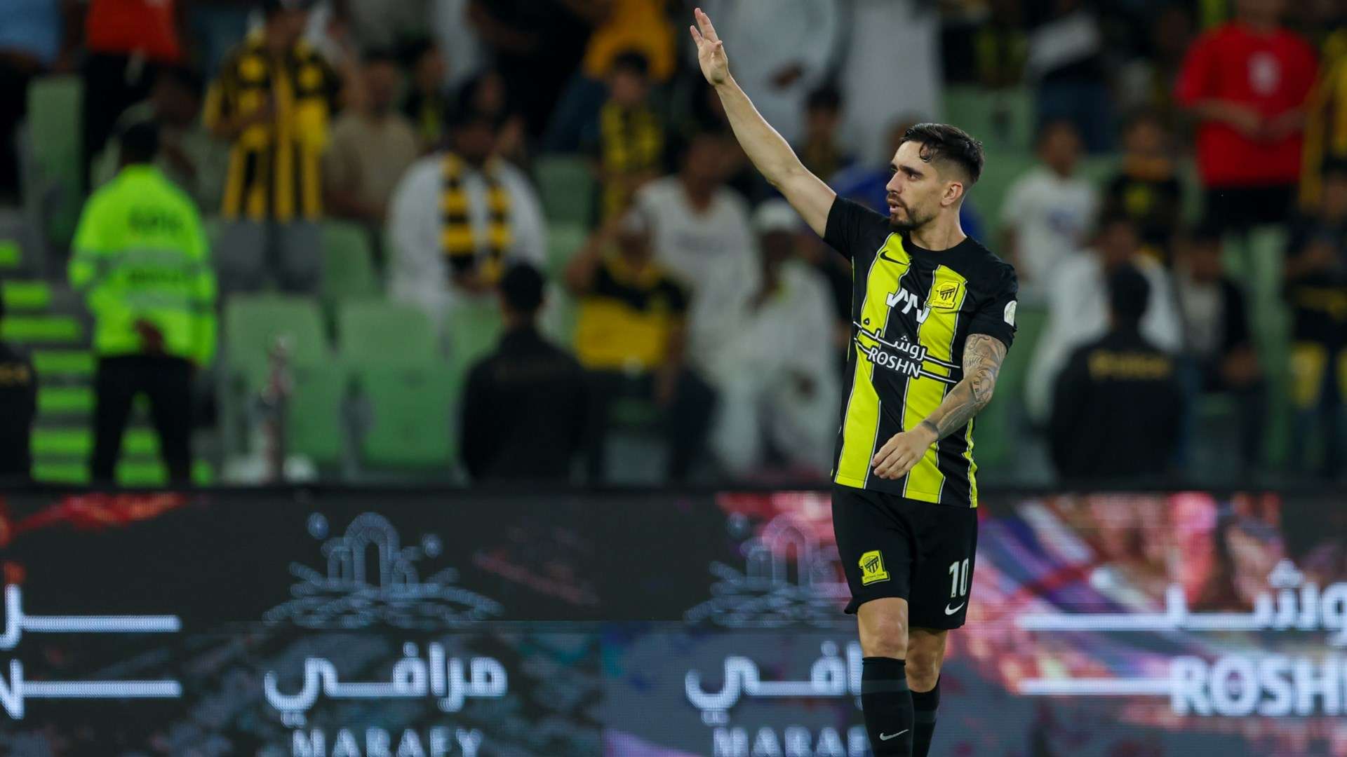 لاعب الاتحاد ينهي انتقاله إلى الاتفاق 