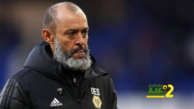 الاتحاد بالقميص الأساسي أمام أوكلاند سيتي 