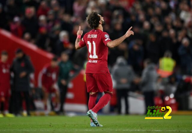 "دهس بروزوفيتش" .. لاعب الرائد يتحدى النصر ورونالدو | 