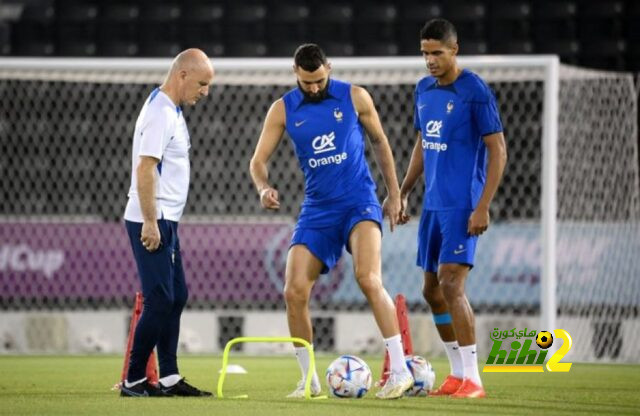 بينهما نجم المغرب .. أندية دوري روشن توجه أنظارها إلى مدافعي الدوري الإنجليزي! | 