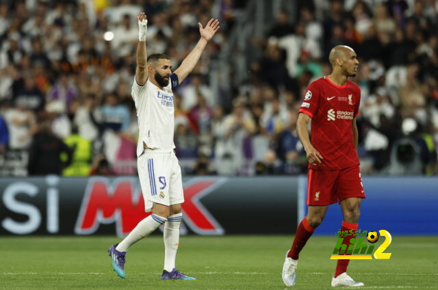 بعد مغازلته للأهلي والاتحاد ومكالمة جيرارد .. نجم الشباب يفاجئ الجماهير بناديه الجديد | 