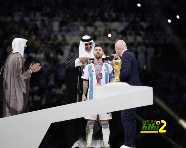 بيريز يلتقي بمشجعين ريال مدريد في لندن 