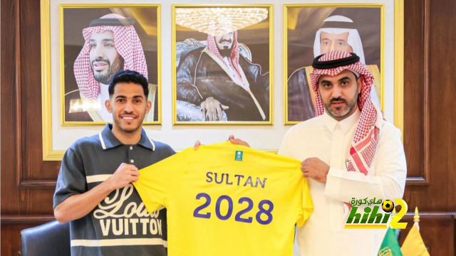 فقيهي الهلال يصل إلى معسكر الاتحاد في إسبانيا 