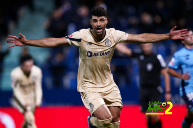 دوري الأبطال | باريس ينتزع بطاقة التأهل، وميلان إلى "اليوروباليج" وسقوط جديد لبرشلونة | 