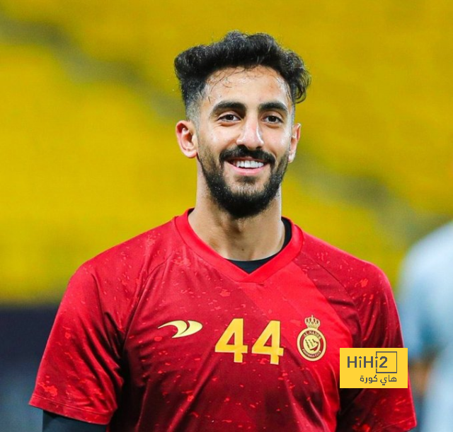 هل تعمد لاعب خيتافي إيذاء كامافينجا ؟ 