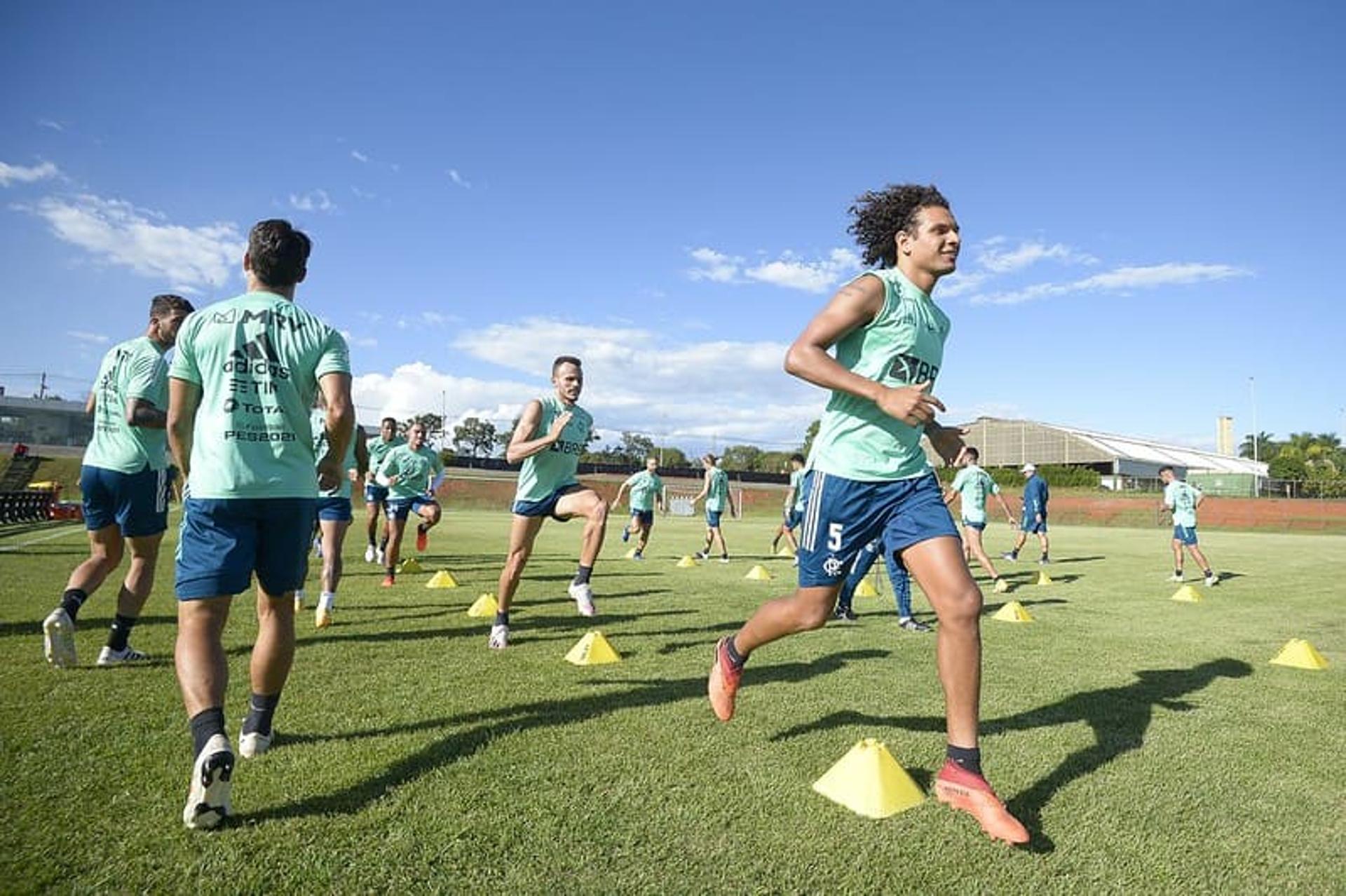 "مورينيو أقنعني بما لم أكن أتخيله" .. فابريجاس يرد على إمكانية الانتقال لريال مدريد! | 