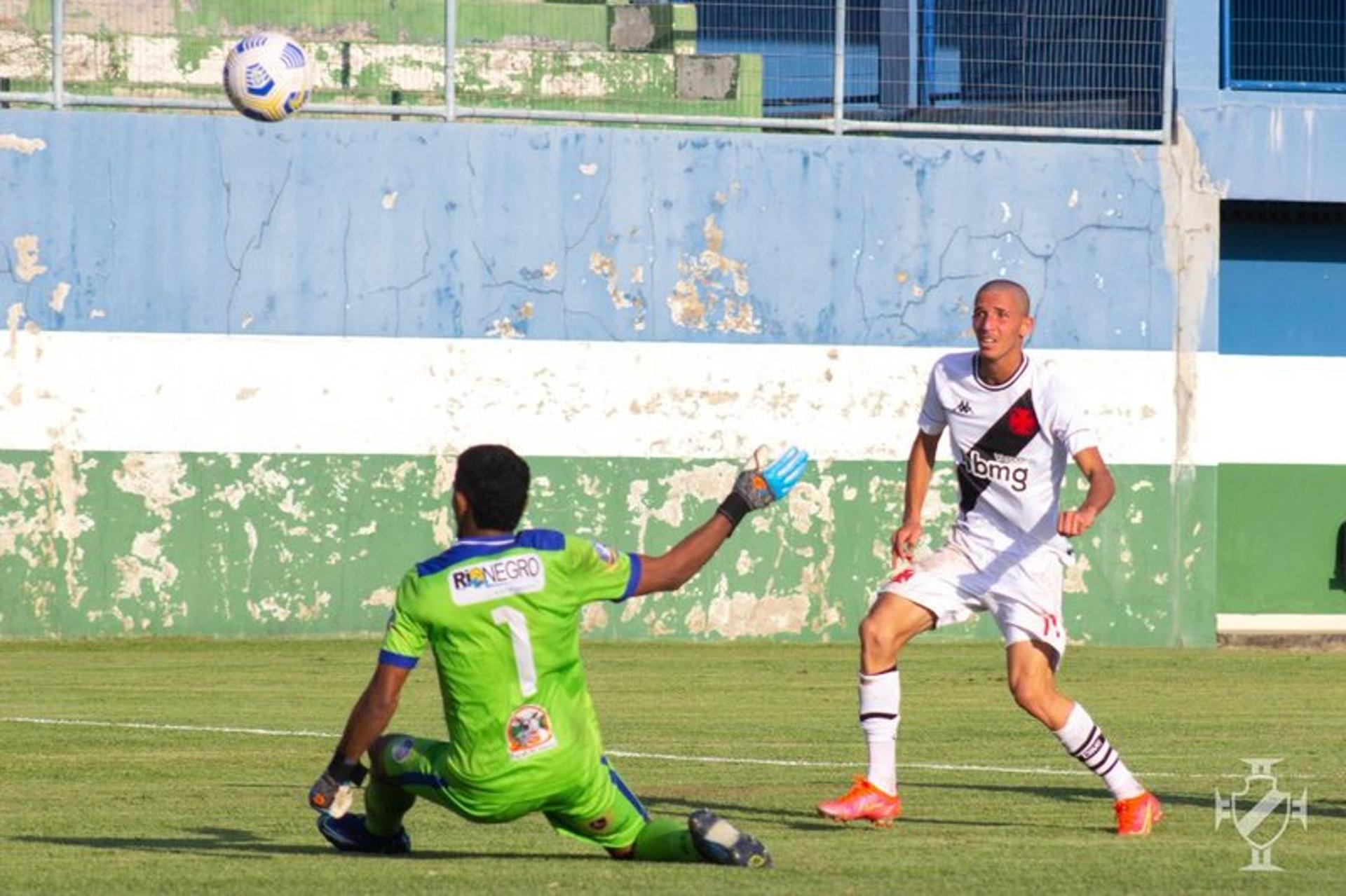 المباريات التي سيغيب عنها روبن نيفيز مع الهلال 