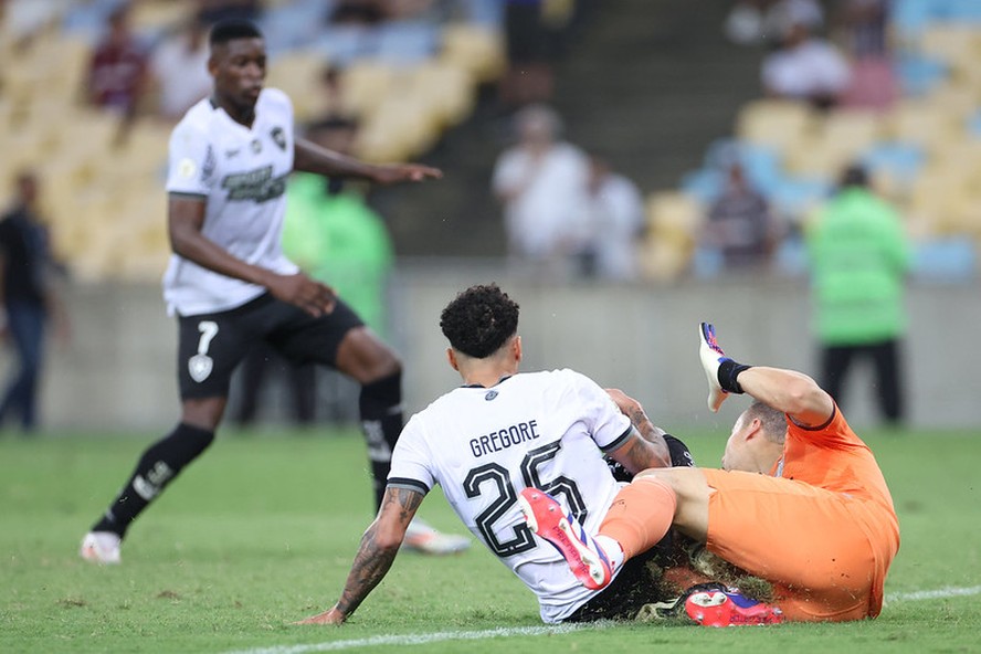 "كشف عن سبب القرار!" .. فهد بن نافل يعلن موقفه رسميًا من الترشح لرئاسة الهلال | 