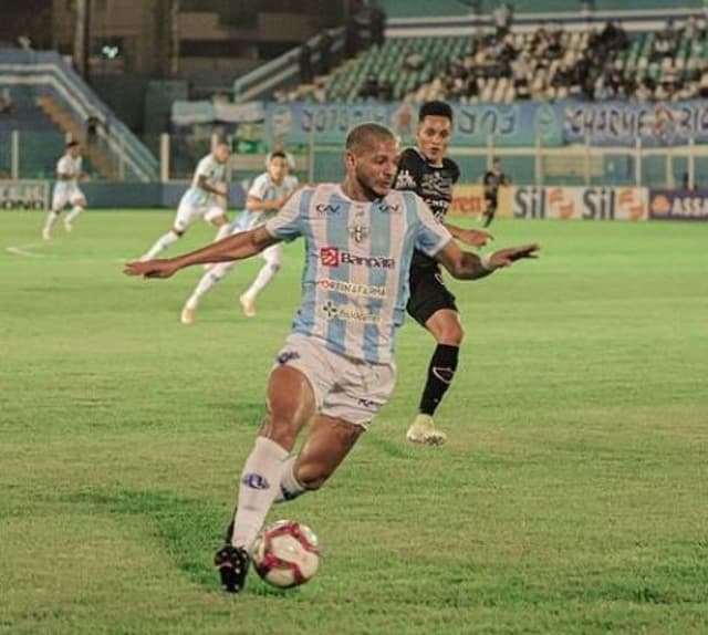 من هو أغلى لاعب في العالم حاليا .. رونالدو أم بيلينجهام ؟! 