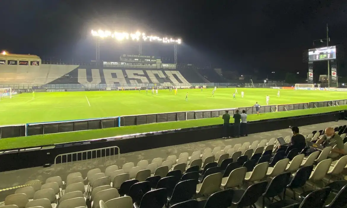 تاريخ مواجهات الهلال أمام التعاون في الدوري السعودي 