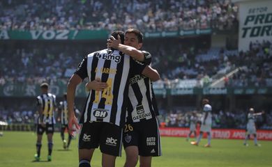 الذكاء الاصطناعي يكشف عن منشطي نهائي المونديال للدورات الثلاث القادمة 