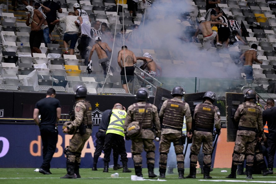 3 راحلين عن النصر الصيف المقبل 