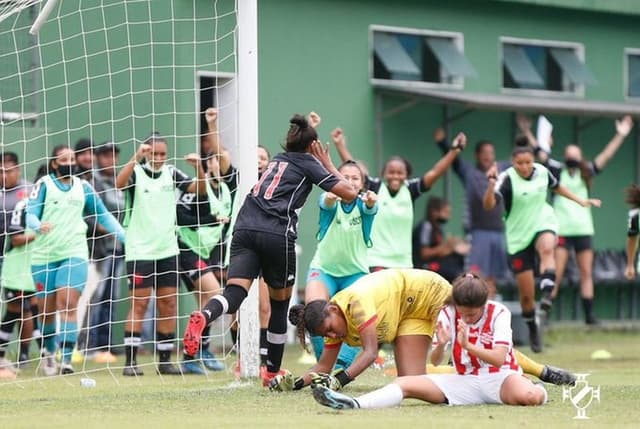 ملخص وأهداف إنتر ميلان ضد إمبولى 2-0 فى الدورى الإيطالى 2023-24 