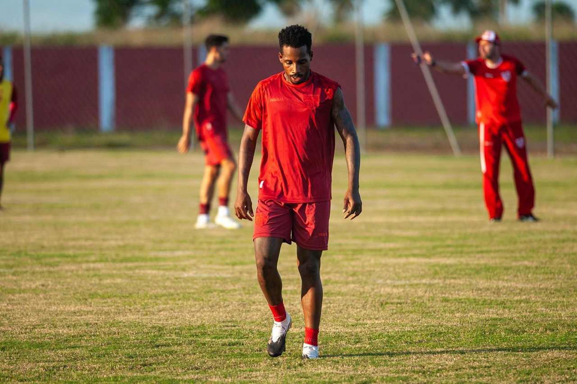 برونو فرنانديز: مانشستر يونايتد ليس جاهزاً للفوز بالدوري الإنجليزي 