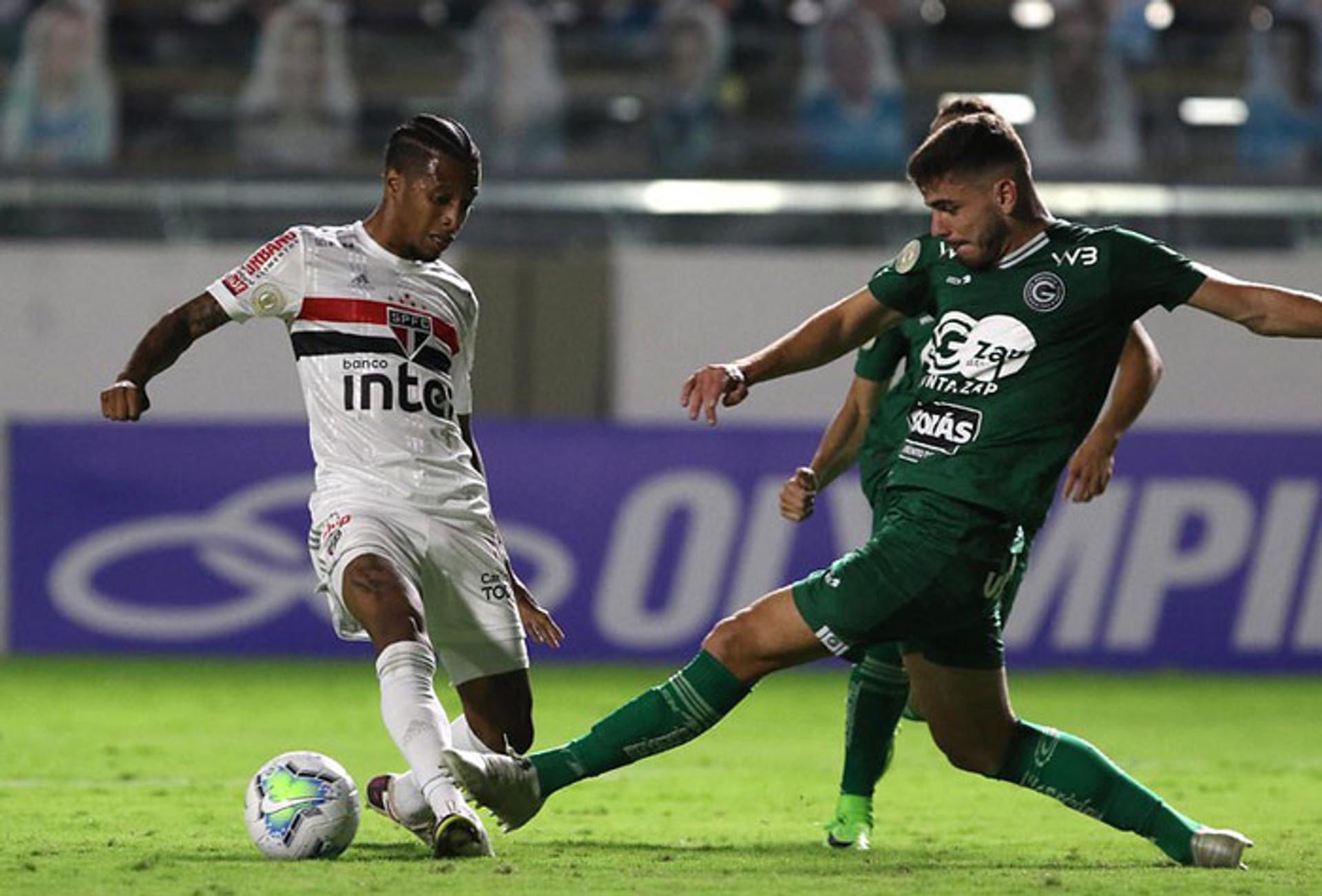 اللاعب بريء .. "كريم بنزيما لن يرحل عن الاتحاد في هذه الحالة فقط!" | 