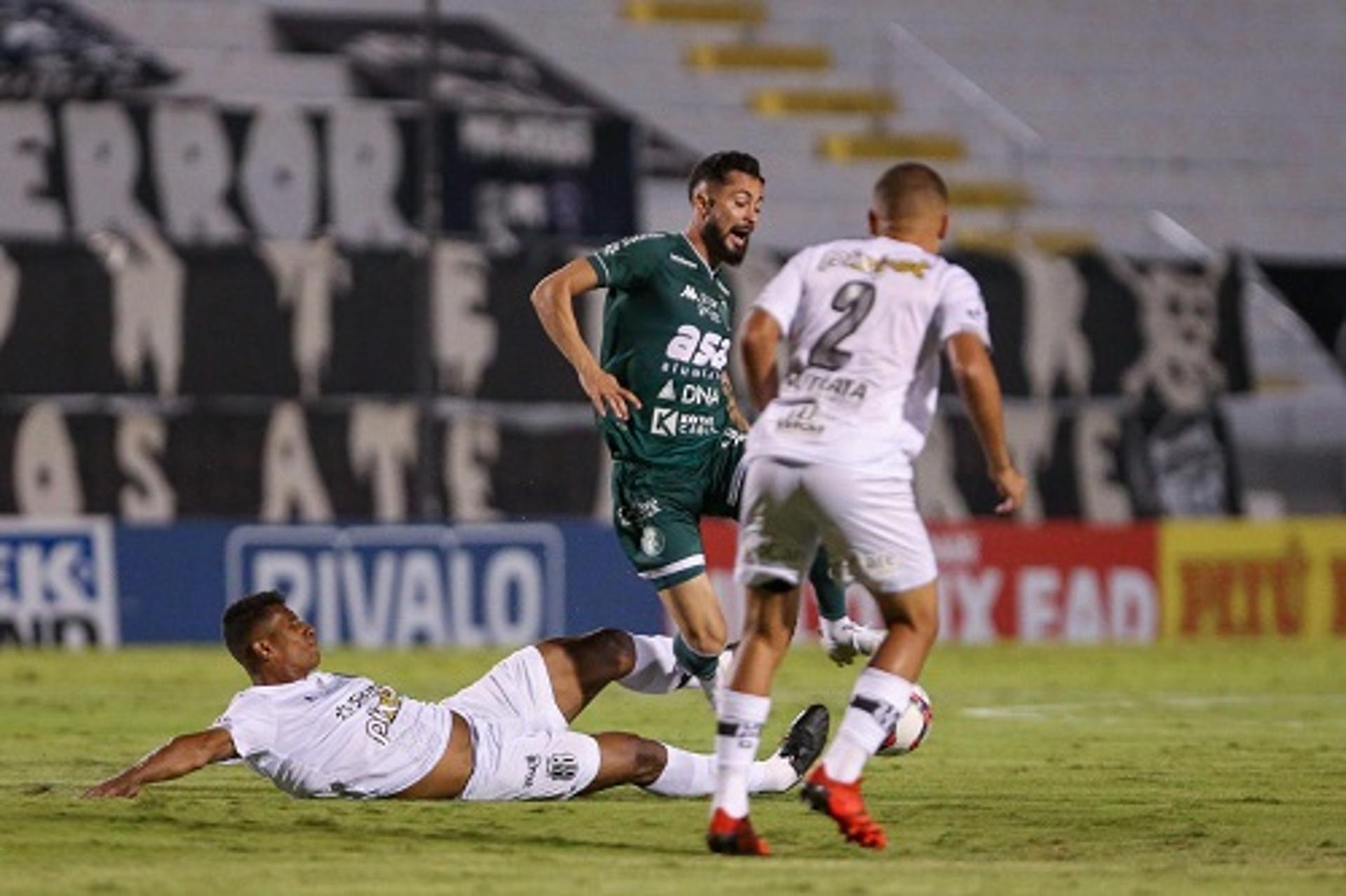 زيزو يضيف هدف الزمالك الثالث فى شباك غزل المحلة من ركلة جزاء 