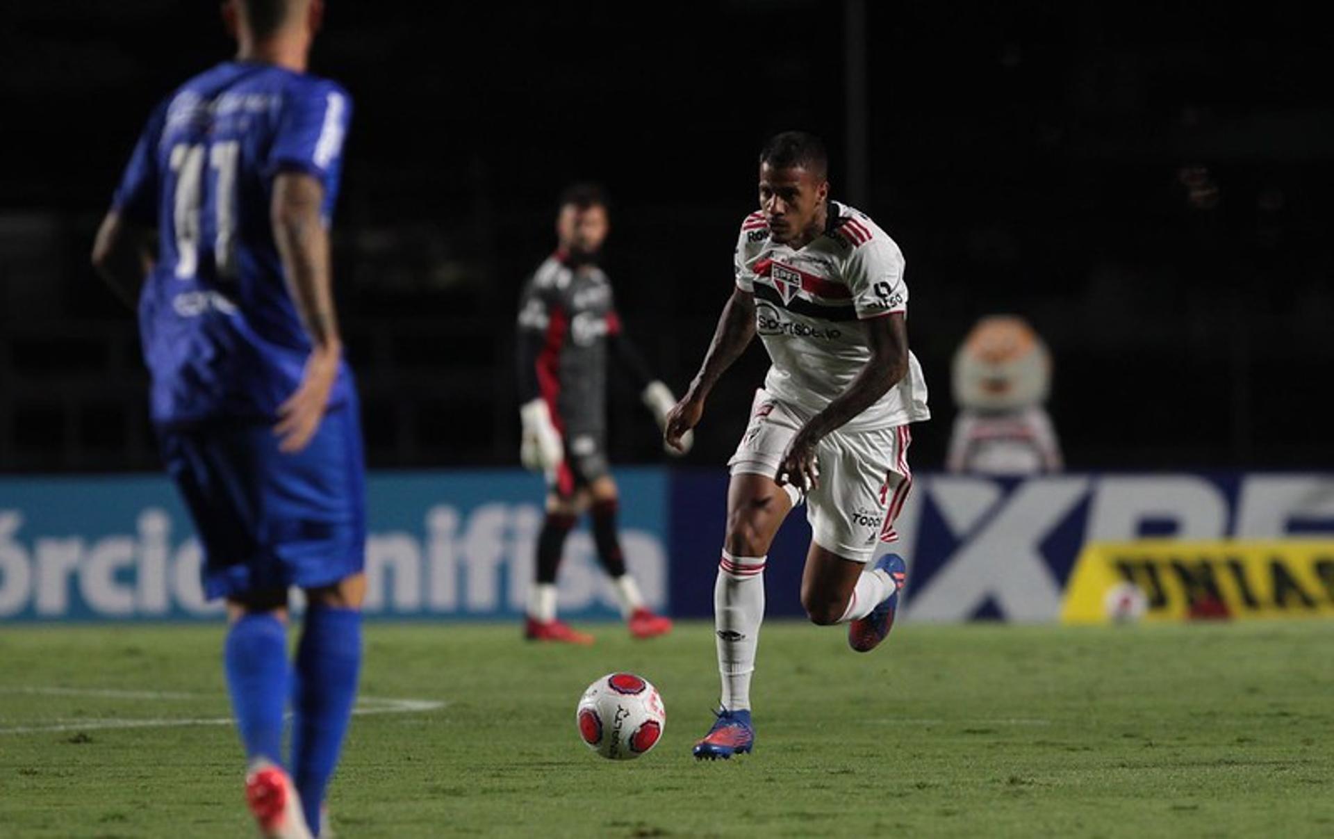 بيترو أتلتيكو يتأهل لربع نهائى دورى أبطال أفريقيا بتعادله مع الهلال 