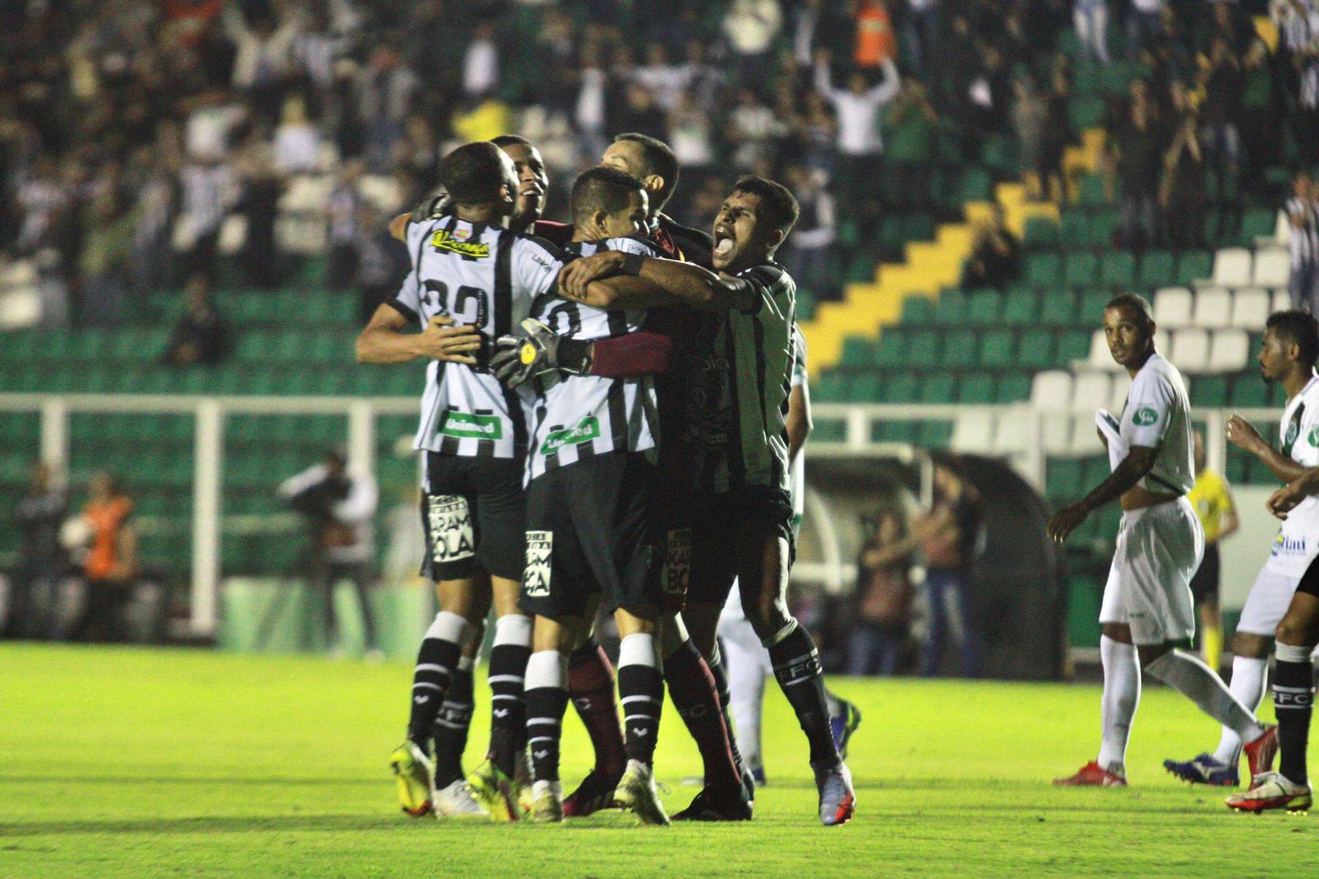 بعد ميسي .. نجم وسط باريس على رادار الهلال السعودي 