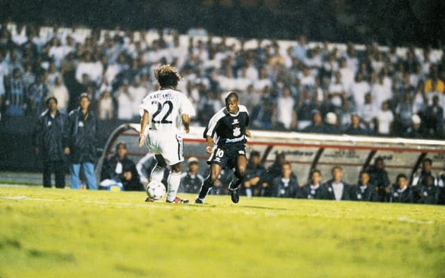 الكلاسيكو .. الفرصة الذهبية لريال مدريد وبرشلونة .! 