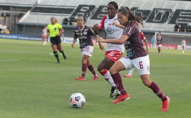 لماذا رفض كاسادو الرحيل عن برشلونة ؟ 