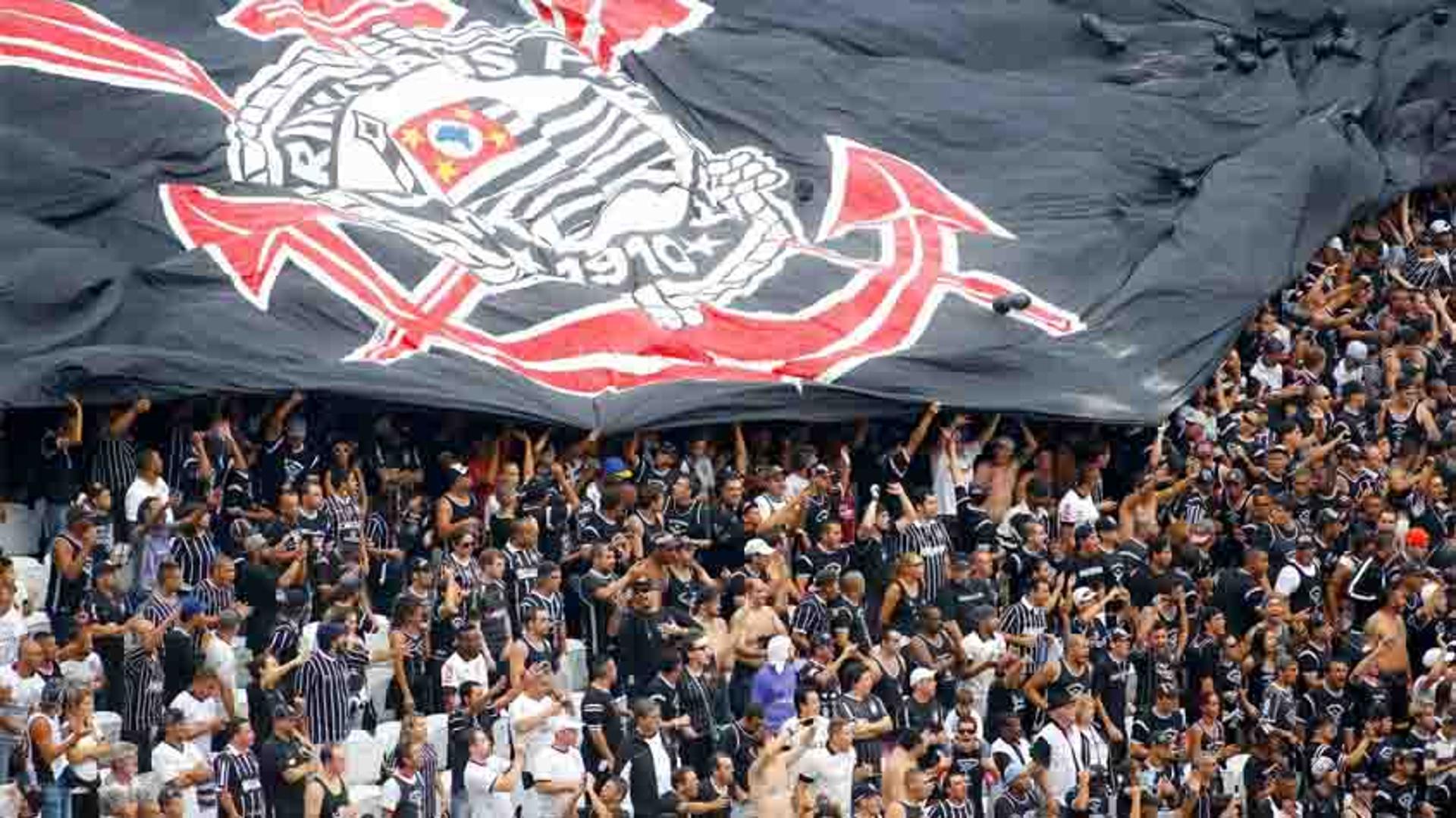 الهلال يستغنى عن نجمه للدوري الإماراتي .. "لن يستفيد من القرار الاستثنائي" | 