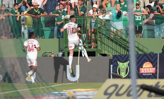 جوميز يعقد جلسة مع شيكابالا قبل مران الزمالك | يلاكورة 