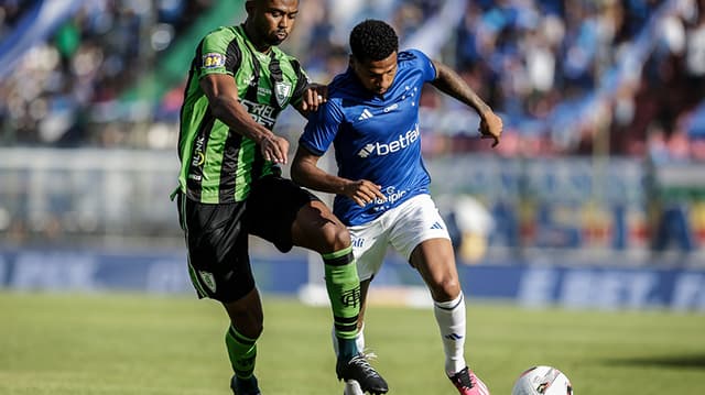 8 معلومات عن الأرجنتيني داريو هيريرا حكم نهائي الهلال والنصر فى كأس الملك 