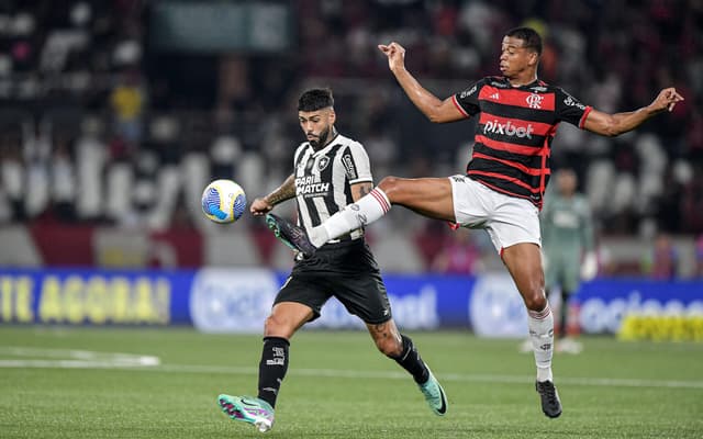 عاجل : كلاسيكو الهلال والأهلي الأعلى قيمة في تاريخ الدوري السعودي والدوريات الآسيوية 