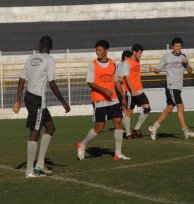 "الهلال لا يقهر!" .. ستيفانو بيولي يكشف أسباب موافقته على تدريب النصر ويتحدث عن الديربي وكريستيانو رونالدو | 