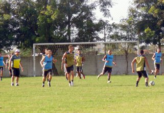 تشكيلة برشلونة الرسمية للقاء لاس بالماس في الدوري الاسباني 